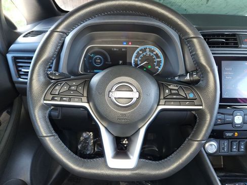 Certified 2024 Nissan Leaf SV Plus image 24