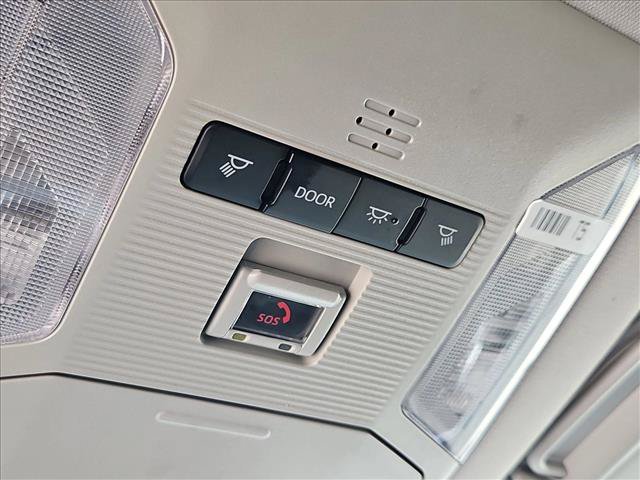 Used 2024 Toyota RAV4 XLE FWD image 20