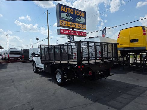 Used 2021 Ford F350 XL w/ Power Equipment Group AWD/4WD image 2