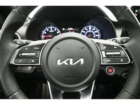 Used 2024 Kia Forte GT-Line w/ GT-Line Premium Package image 32