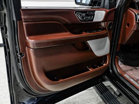 Used 2018 Lincoln Navigator Black Label image 60