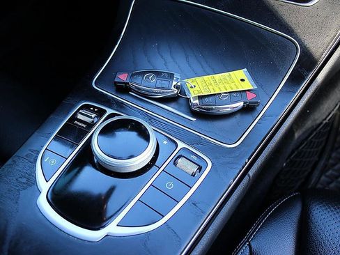 Used 2017 Mercedes-Benz C 300 Sedan image 21