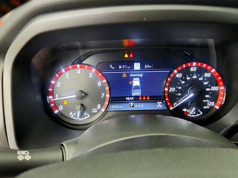 Used 2024 Nissan Titan PRO-4X w/ Off Road Protection Package AWD/4WD image 14