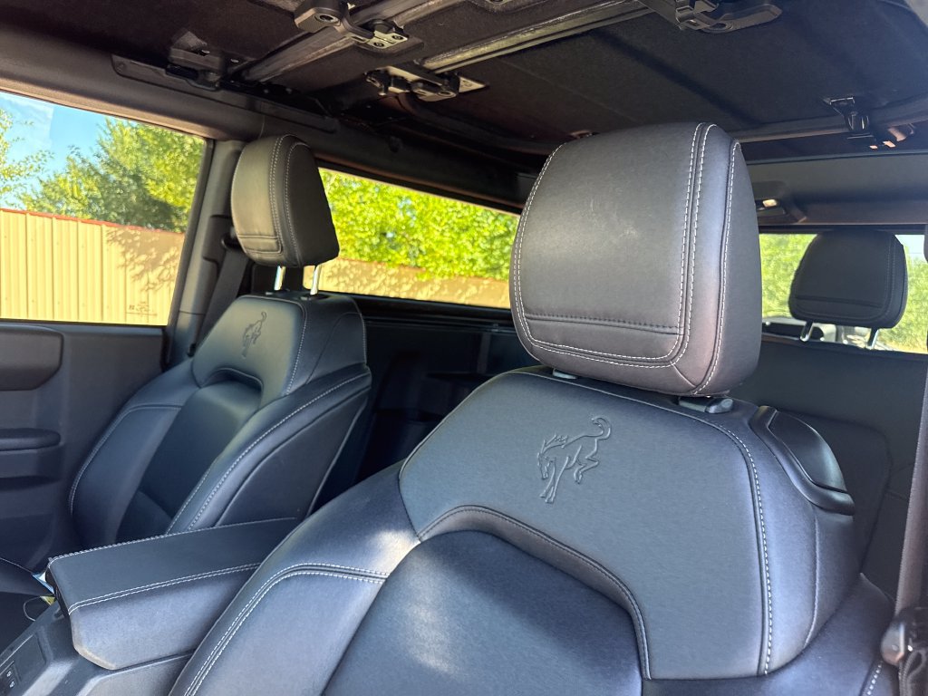 Used 2025 Ford Bronco Badlands AWD/4WD image 14