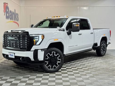 New 2026 GMC Sierra 2500 Denali Ultimate image 2