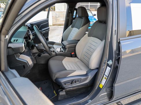 Certified 2025 Toyota Tacoma TRD Off-Road w/ TRD Off Road Upgrade Package AWD/4WD image 37