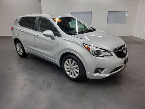 Used 2019 Buick Envision Essence image 4