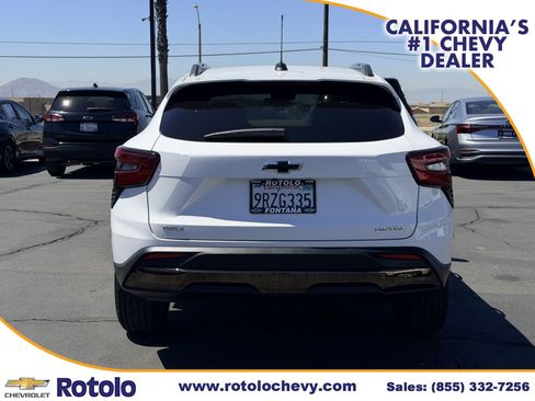 Used 2025 Chevrolet Trax ACTIV w/ Driver Confidence Package FWD image 5