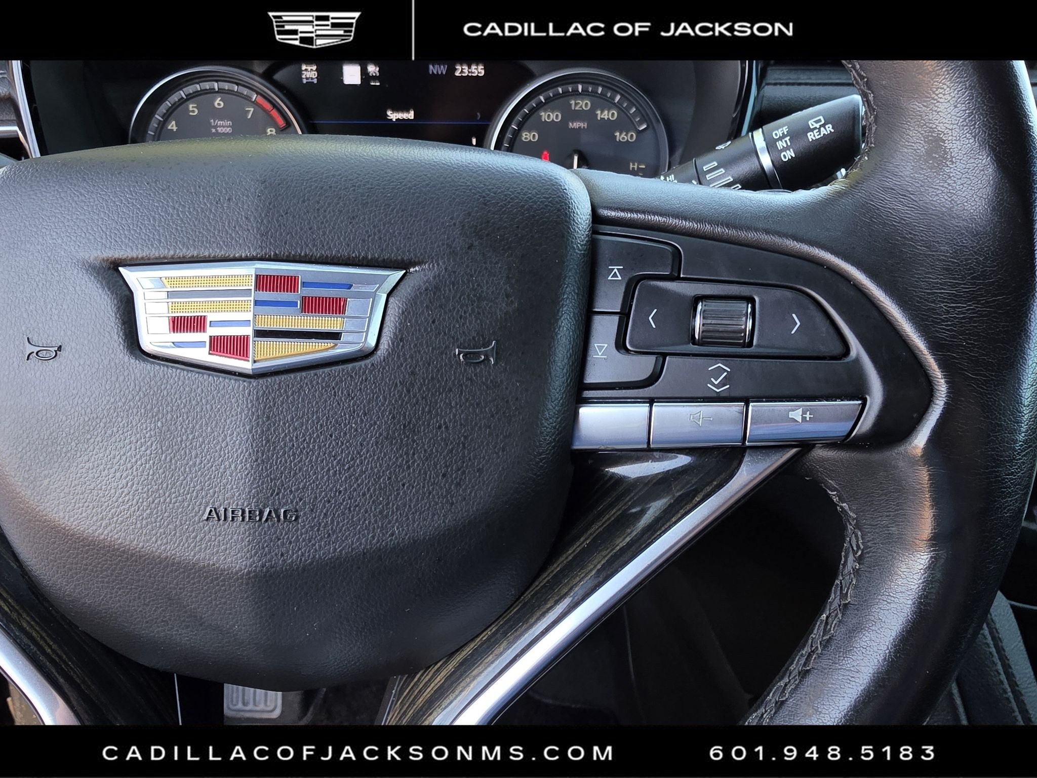 Used 2020 Cadillac XT6 Premium Luxury AWD/4WD image 28