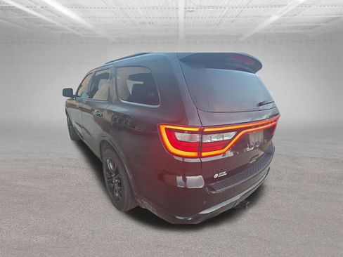 Used 2023 Dodge Durango GT w/ Blacktop Package RWD image 4