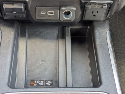 Certified 2021 Chevrolet Silverado 1500 LTZ w/ LTZ Convenience Package II image 31