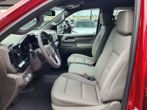 New 2026 GMC Sierra 1500 SLT w/ X31 Off-Road Package image 17