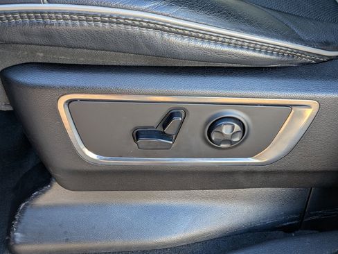 Used 2019 RAM 1500 Limited image 17