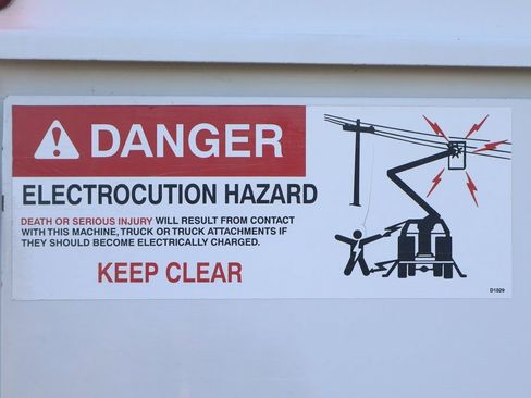 Used 2012 Ford F550 2WD Regular Cab Super Duty w/ PWR Equipment Group image 50