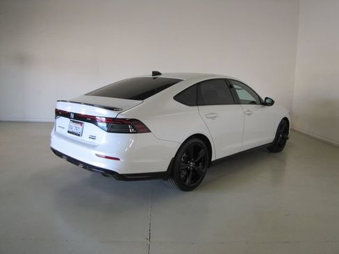 Certified 2023 Honda Accord Sport image 25
