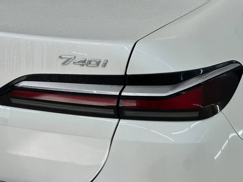 Certified 2024 BMW 740i image 12