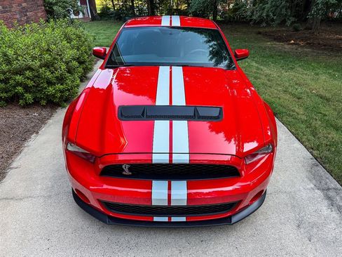 Used 2012 Ford Mustang Shelby GT500 w/ SVT Performance Pkg RWD image 9