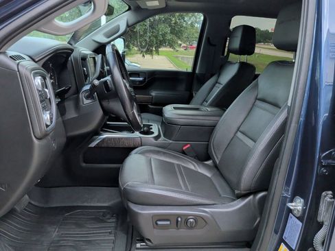 Used 2022 GMC Sierra 2500 Denali w/ Denali Ultimate Package AWD/4WD image 9