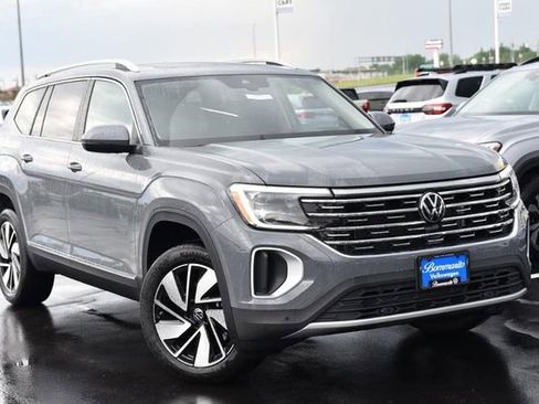 New 2026 Volkswagen Atlas SEL AWD/4WD image 2