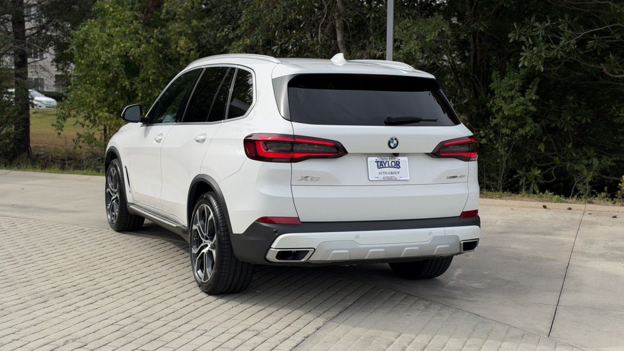 Used 2022 BMW X5 xDrive40i AWD/4WD image 4
