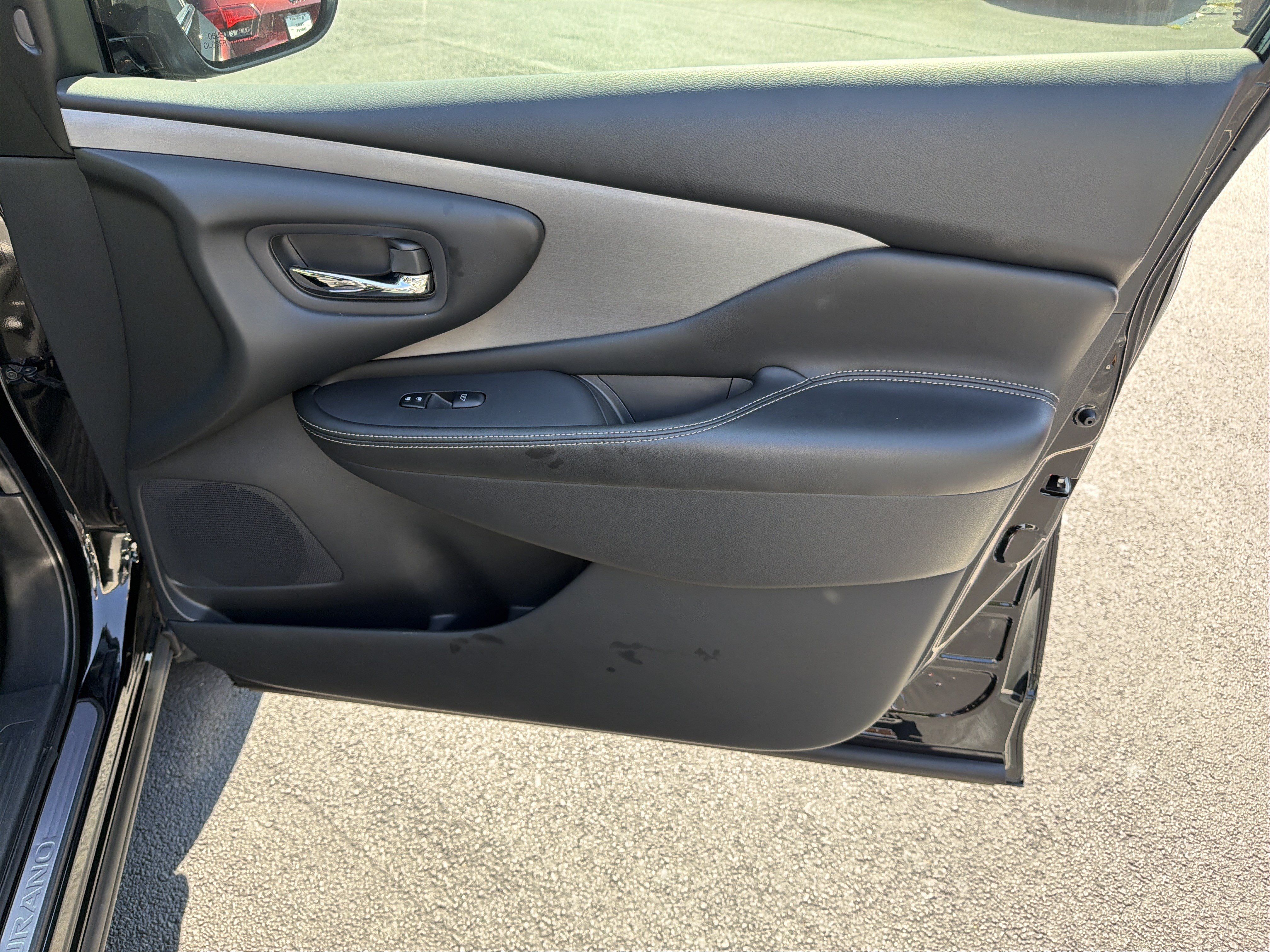 Used 2019 Nissan Murano SV FWD image 14