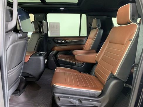 Used 2024 GMC Yukon XL Denali Ultimate image 26