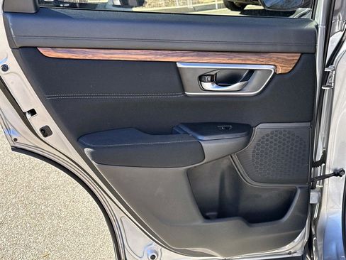 Used 2019 Honda CR-V EX image 47