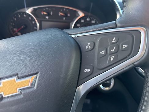 Used 2022 Chevrolet Equinox LT image 19