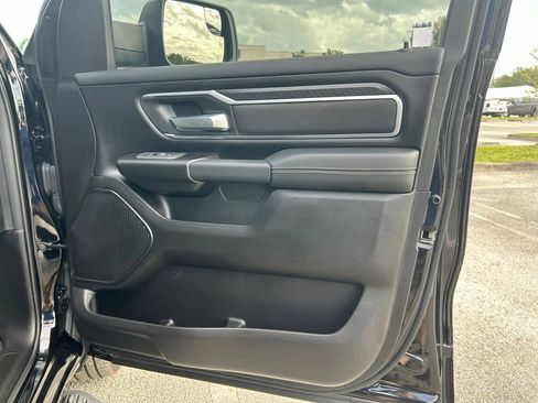 Used 2025 RAM 1500 Big Horn RWD image 27