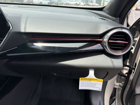 New 2026 Chevrolet Trax RS w/ Sunroof Package FWD image 33