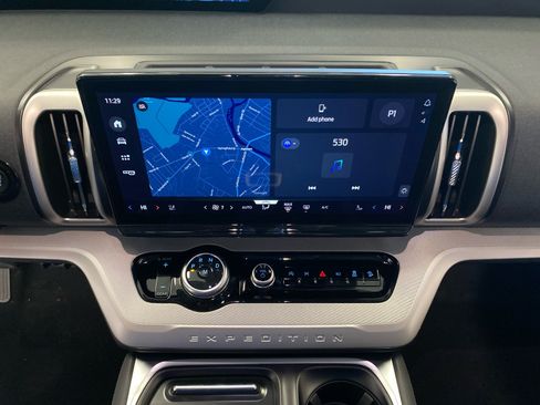New 2026 Ford Expedition Active AWD/4WD image 26