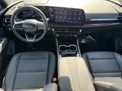 Used 2025 Chevrolet Traverse Z71 w/ Driver Confidence Package AWD/4WD image 10