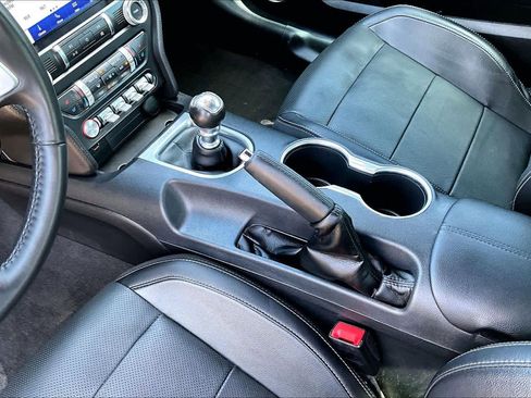 Used 2022 Ford Mustang GT Premium w/ GT Performance Package image 19