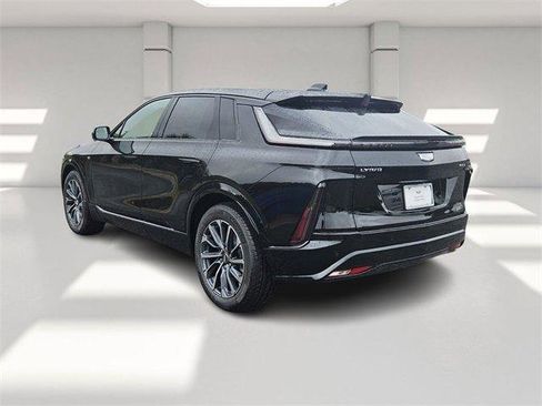 New 2026 Cadillac Lyriq Sport image 3