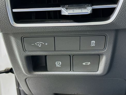 Used 2025 Hyundai Sonata SEL image 16