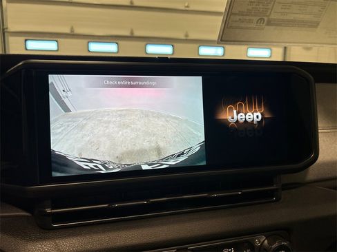 New 2025 Jeep Wrangler Sport S image 22