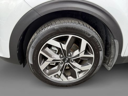 Used 2020 Kia Sportage EX w/ EX Technology Package FWD image 9