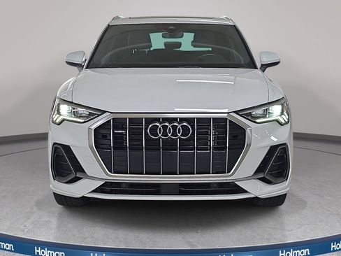Used 2022 Audi Q3 2.0T Premium Plus w/ Premium Plus Package AWD/4WD image 3