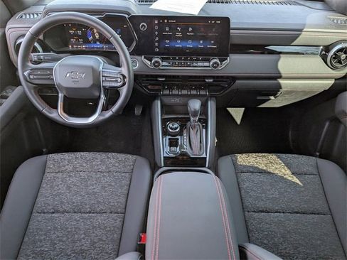 Used 2024 Chevrolet Colorado Z71 w/ Z71 Convenience Package 2 image 7