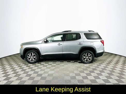 Used 2023 GMC Acadia SLE w/ Driver Convenience Package image 6