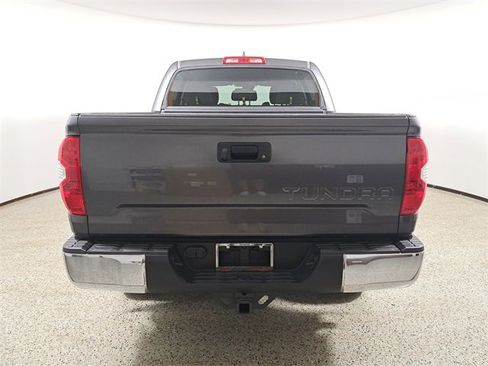Used 2020 Toyota Tundra SR5 w/ SR5 Leather Package image 6