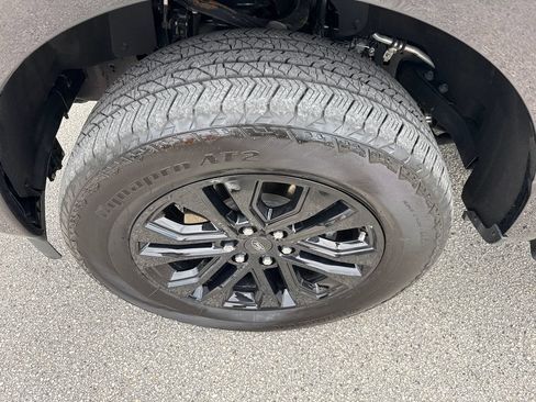 Certified 2025 Ford F150 Lariat AWD/4WD image 13