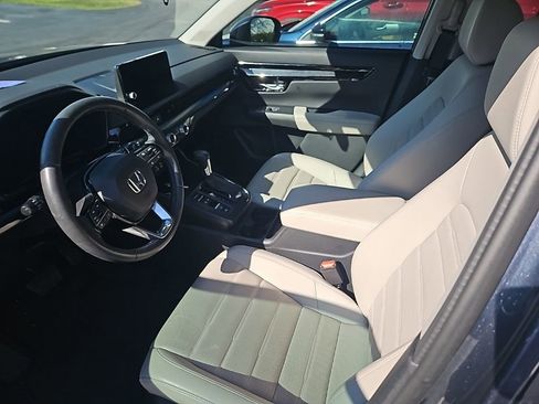Used 2024 Honda CR-V EX-L image 12