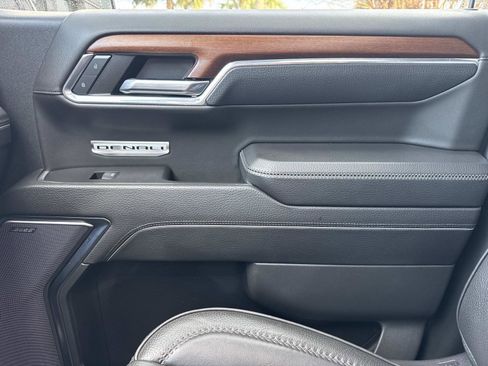 Used 2023 GMC Sierra 1500 Denali w/ Denali Reserve Package image 22