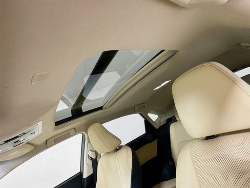 Used 2019 Lexus NX 300 FWD image 22