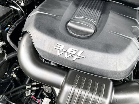 Used 2013 Dodge Durango SXT image 30