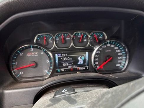 Used 2015 Chevrolet Silverado 2500 LTZ w/ Z71 Package, Off-Road AWD/4WD image 5
