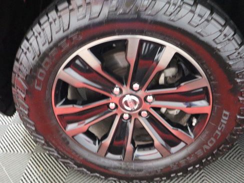 Used 2020 Nissan Armada Platinum w/ Captain's Chairs Package RWD image 75