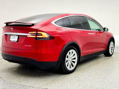 Used 2021 Tesla Model X Long Range image 5