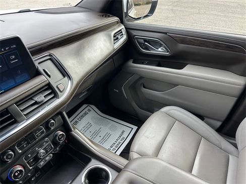 Used 2022 Chevrolet Tahoe LT w/ LT Signature Package image 30